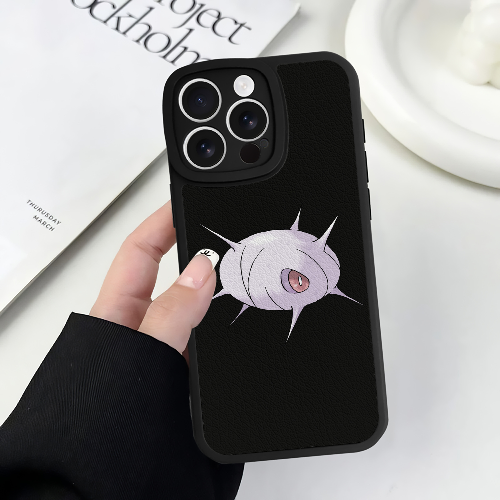 （画像用） ポケットモンスター Pokémon 【iPhone 16シリーズ対応】シリコンスマホケース（レザー調） 材質：シリコン
